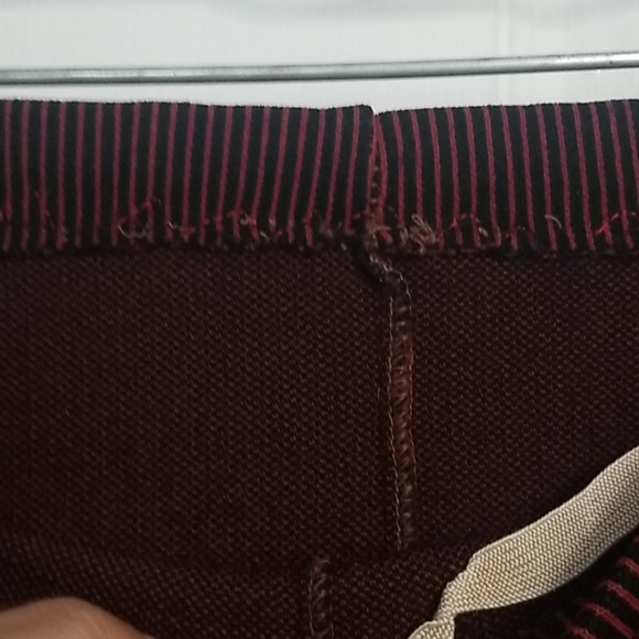 Vintage polyester pants. Cool vintage print. - Picture 3 of 5